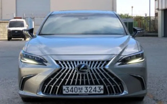 렉서스 ES 2023/06